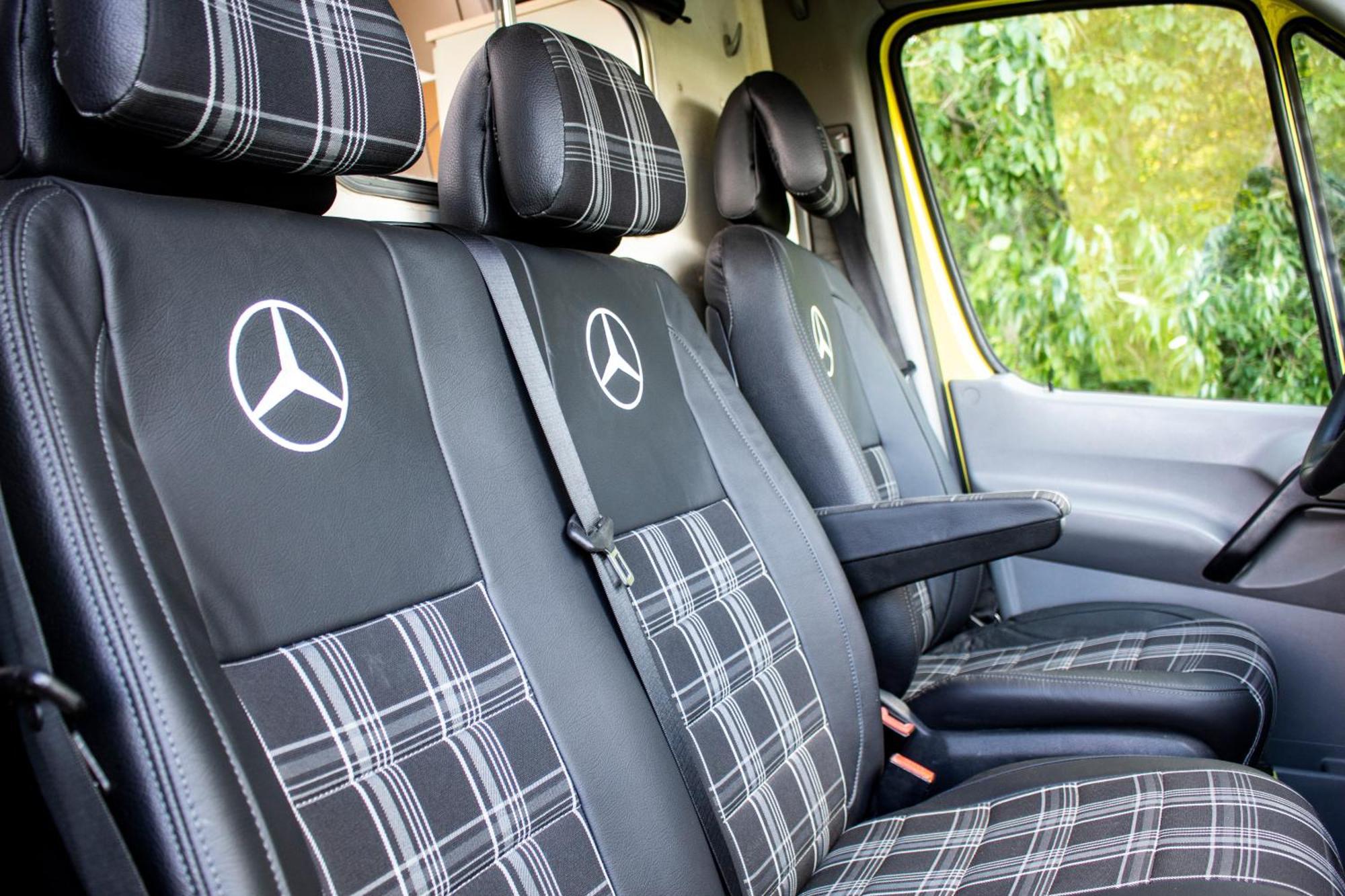 On Road- Feel Freedom With Campervan! Guincho  Eksteriør billede
